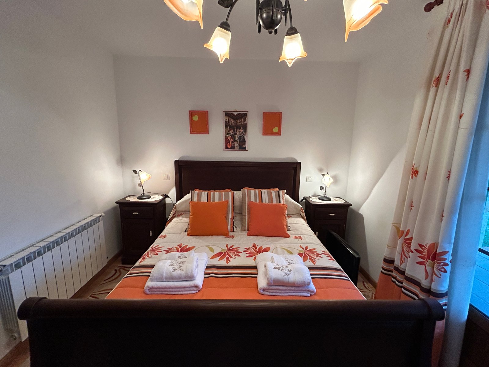 Habitación 1 con cama de matrimonio