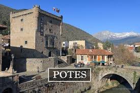 Potes, villa medieval en el Valle de Liébana, Cantabria
